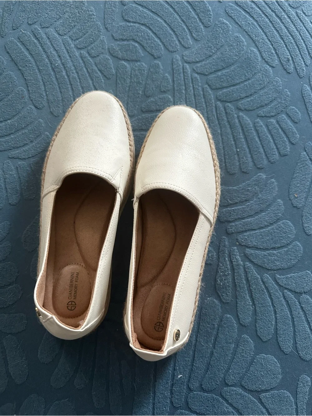 Giani Bernini Cream Espadrille Slip-On Flats